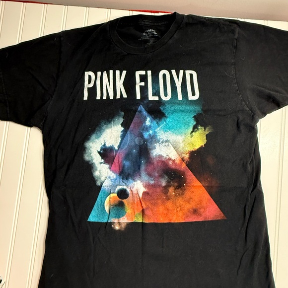 Pink Floyd Tops - Pink Floyd Official Black Tee